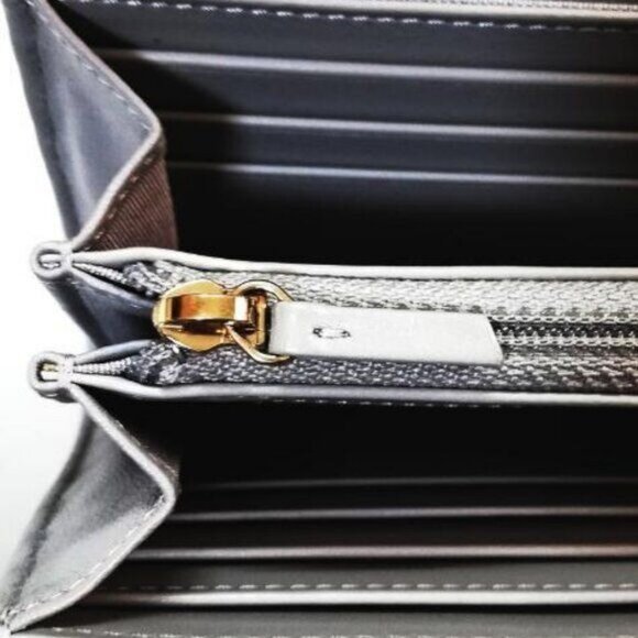 Authentic CHANEL 19 CC Lambskin Wallet Chain WOC Shoulder Crossbody Bag Leather - Picture 12 of 15